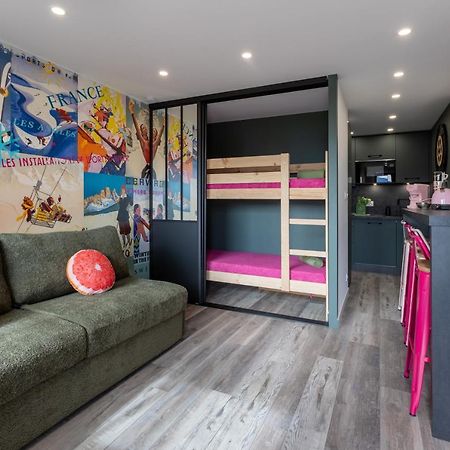 Arthurine - Studio Pour 4 Aux Angles Luaran gambar