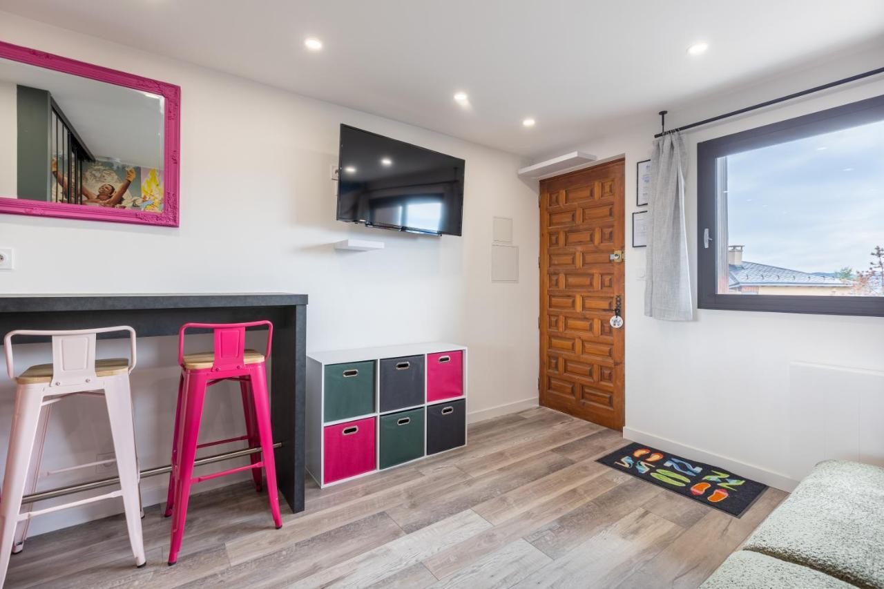 Arthurine - Studio Pour 4 Aux Angles Luaran gambar