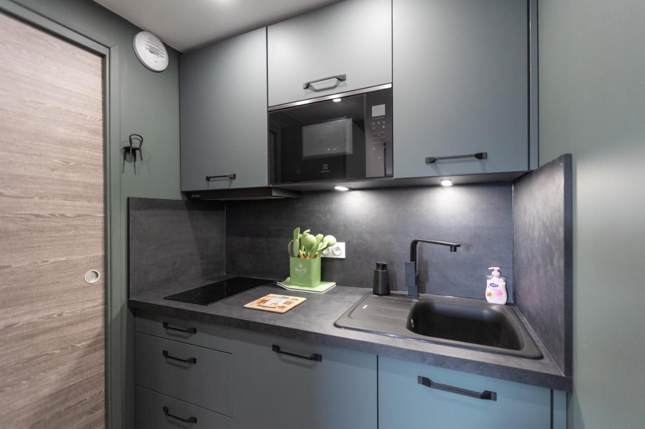 Arthurine - Studio Pour 4 Aux Angles Luaran gambar